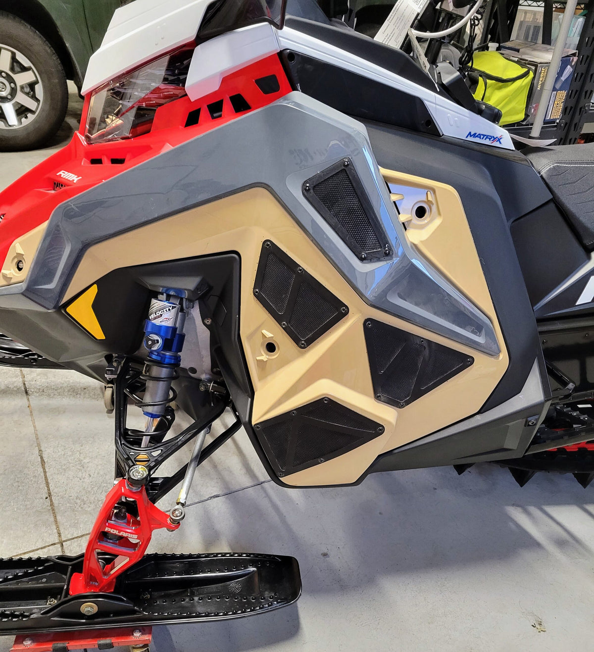 Fire 'N Ice Polaris Matryx Side Panel Vent Sets