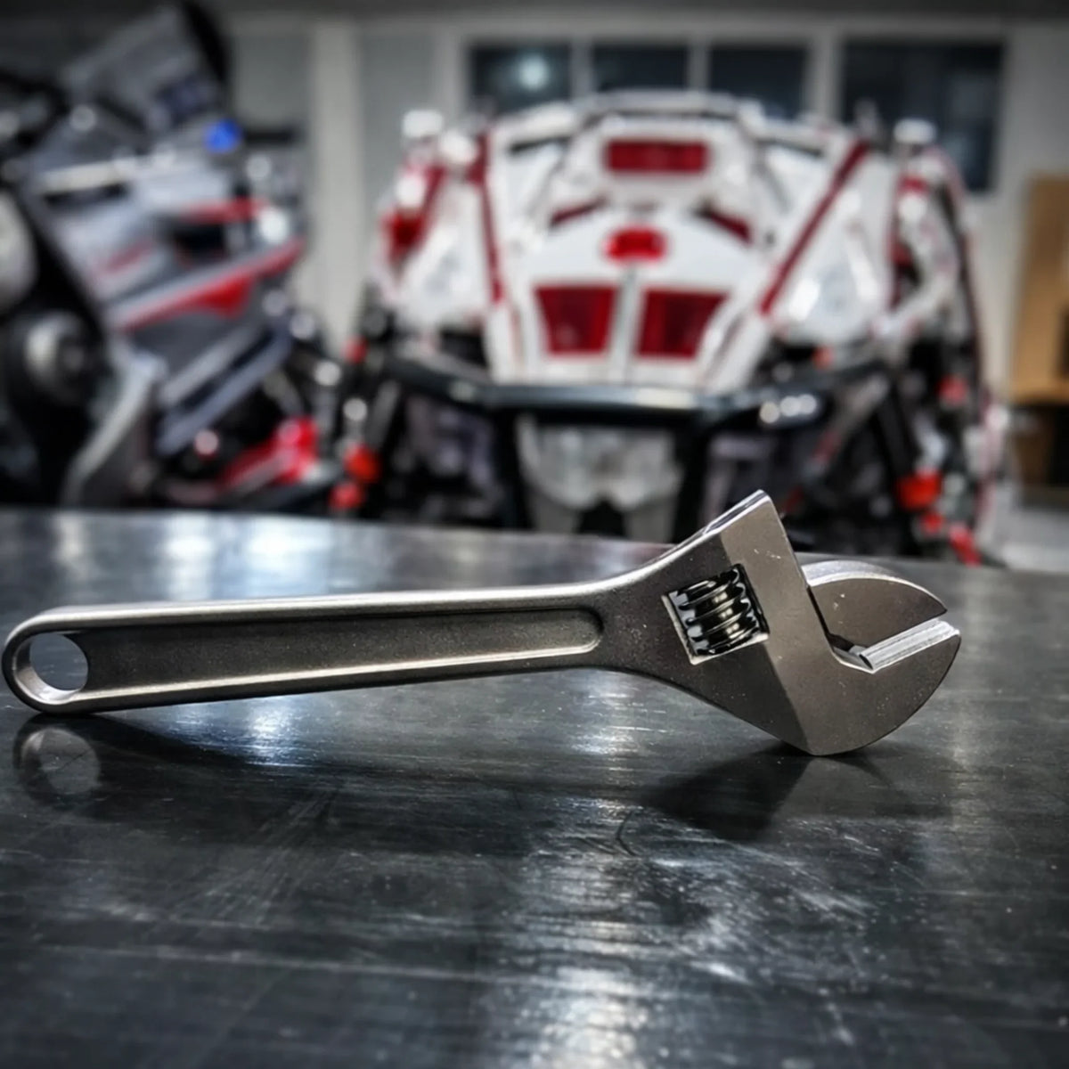 AEROLITE Adjustable Wrench